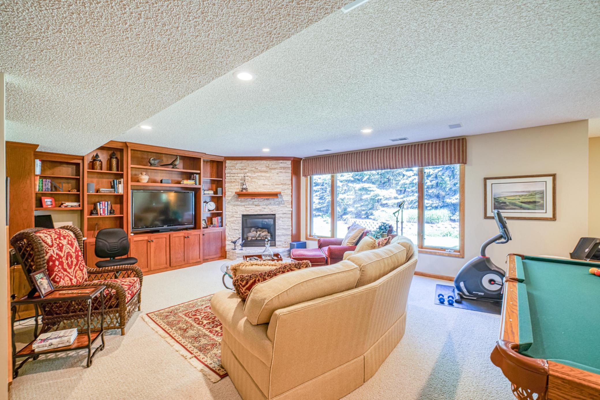 14638 Boulder Pointe Road Eden Prairie, MN 55347 - Photo 17 of 31