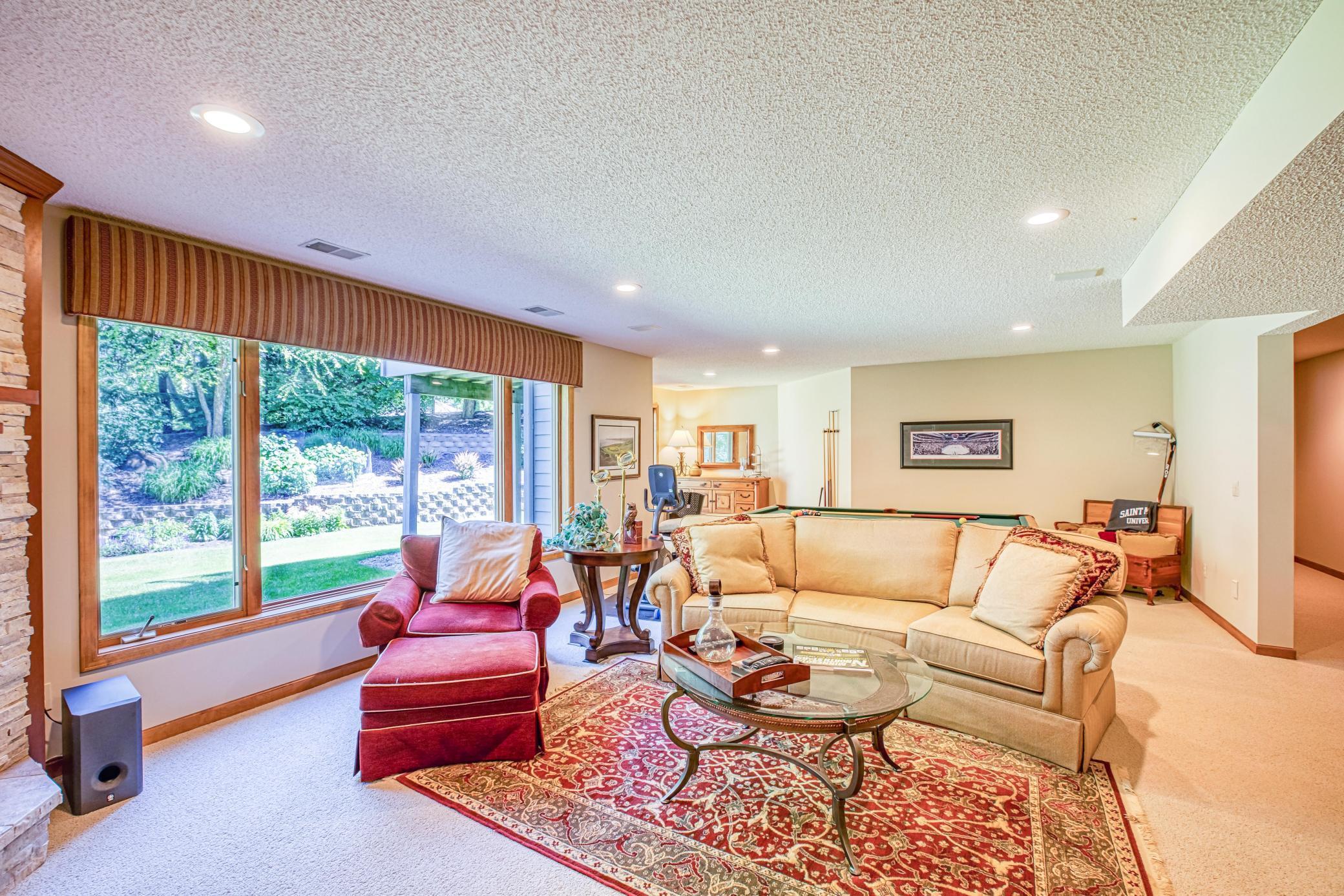 14638 Boulder Pointe Road Eden Prairie, MN 55347 - Photo 18 of 31