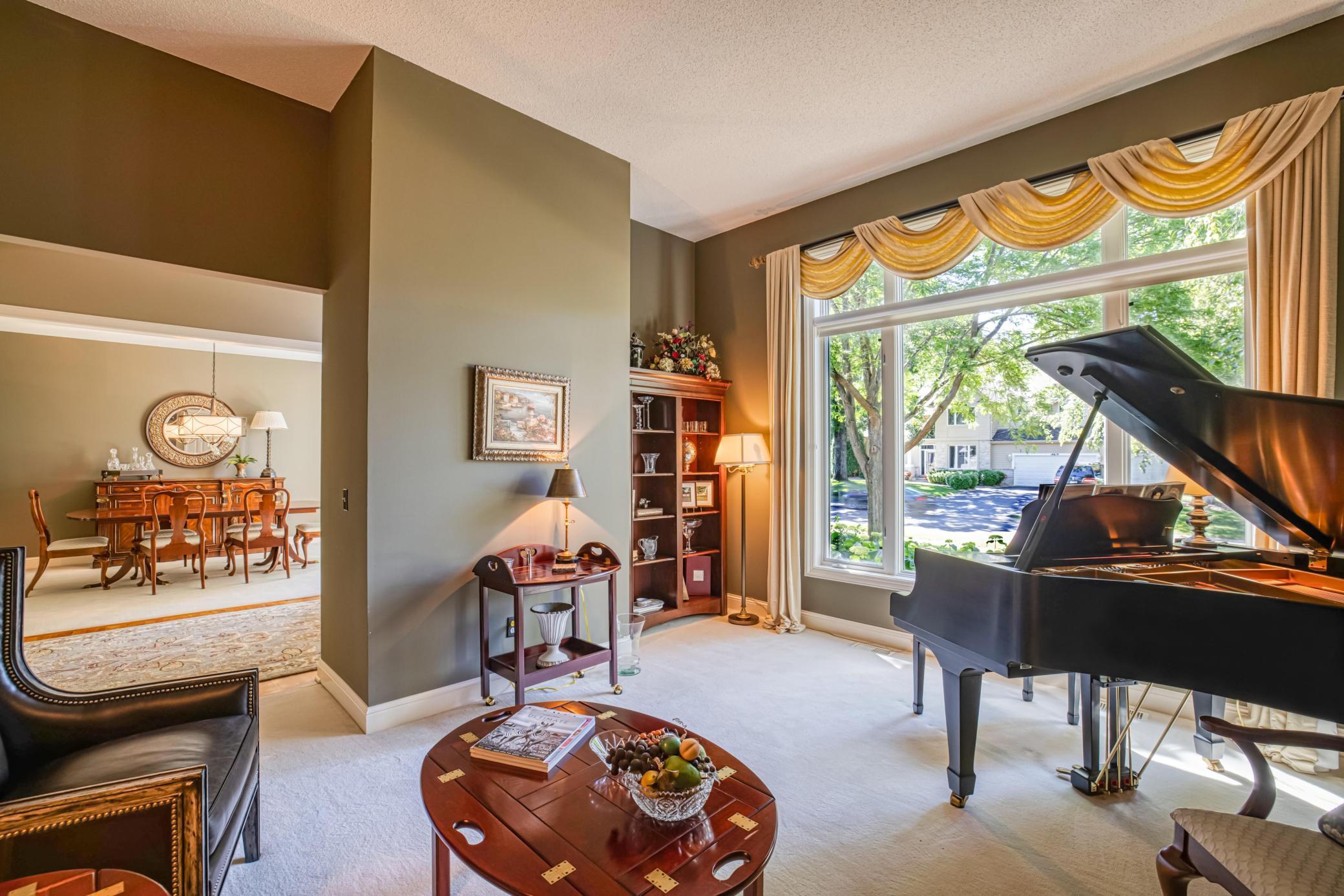 14638 Boulder Pointe Road Eden Prairie, MN 55347 - Photo 6 of 31