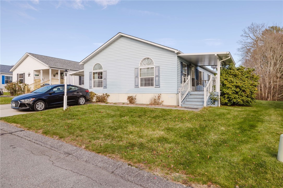 18 Mockingbird Lane Tiverton, RI 02878 - Photo 3 of 32