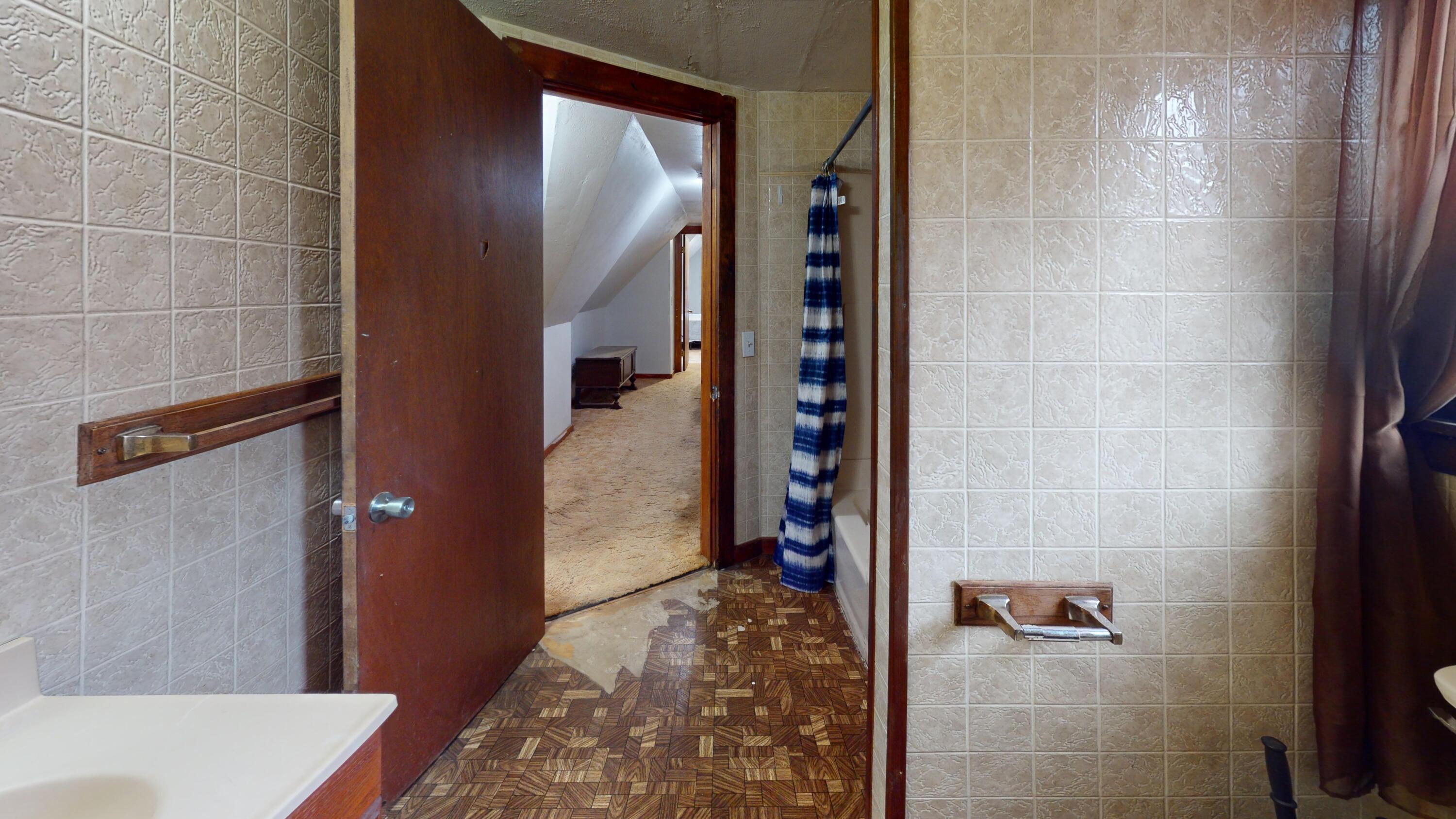332 Seawall Road Southwest Harbor, ME 04679 - Photo 27 of 50 Second Floor Full Bath