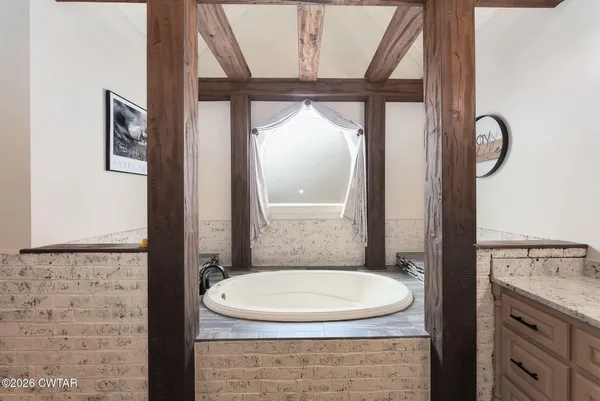 $1,100,000 | 22 Arbor Ridge Cove, Jackson, TN 38305