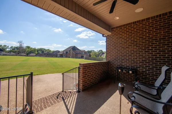 $1,100,000 | 22 Arbor Ridge Cove, Jackson, TN 38305