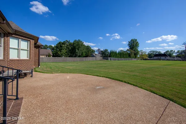 $1,100,000 | 22 Arbor Ridge Cove, Jackson, TN 38305