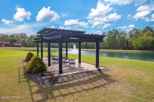 $1,100,000 | 22 Arbor Ridge Cove, Jackson, TN 38305