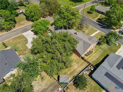 $414,900 | 2010 North Beal Street, Belton, TX 76513