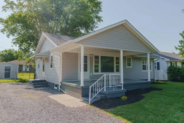 $244,900 | 375 Kingston Pike, Circleville, OH 43113
