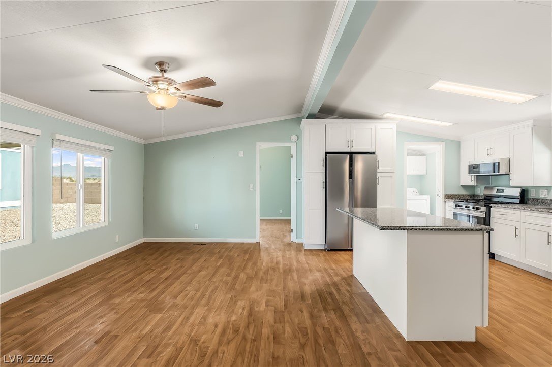 1615 Granada Street Laughlin, NV 89029 - Photo 8 of 36