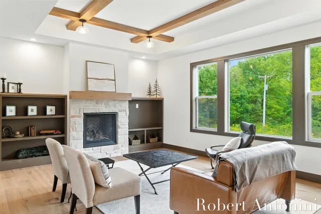 $660,000 | 6691 Egan Avenue Southeast, Caledonia, MI 49316