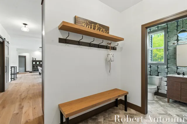 $660,000 | 6691 Egan Avenue Southeast, Caledonia, MI 49316