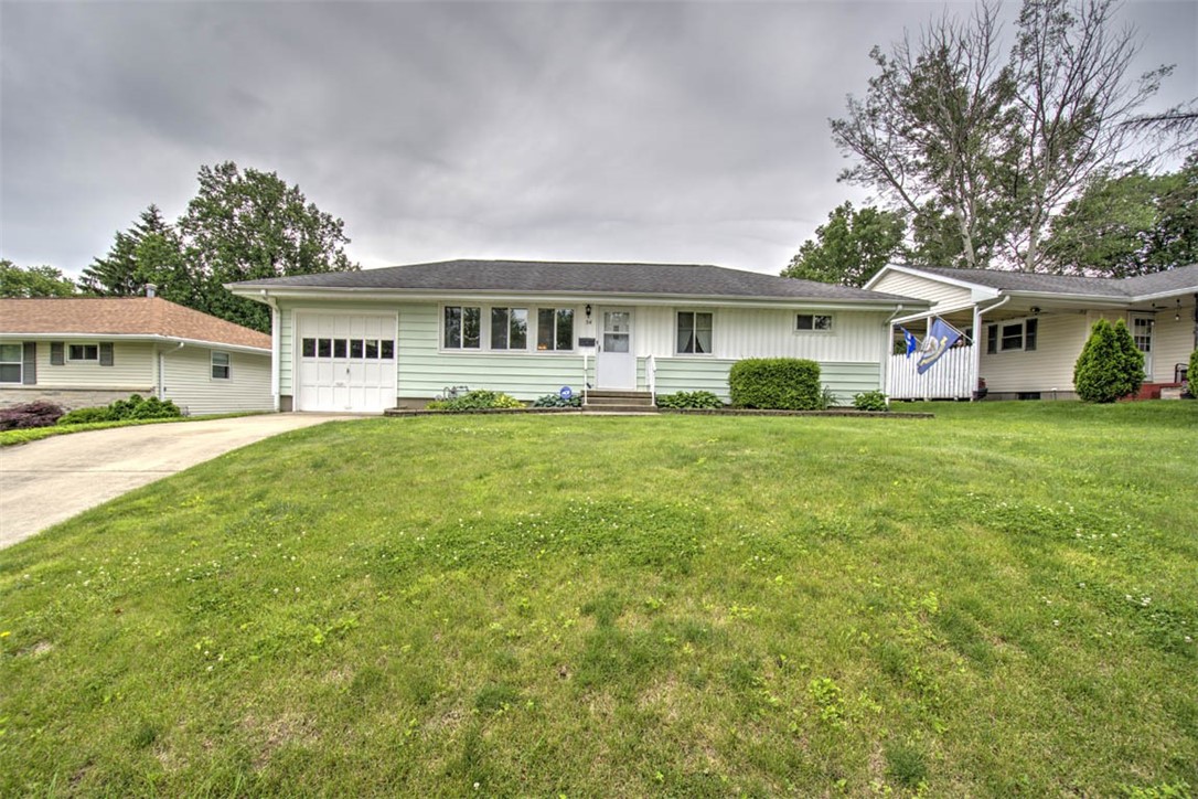 54 Ohio Drive Decatur, IL 62526 - Photo 1 of 29