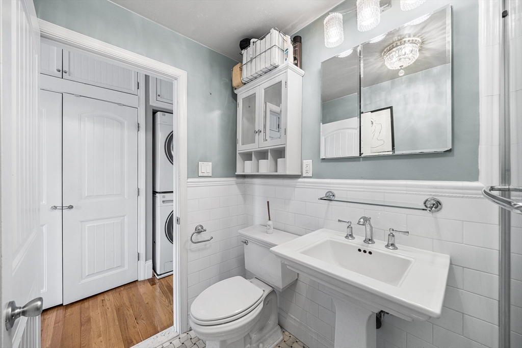 1 St Charles Street, Unit 3 Boston, MA 02116 - Photo 19 of 36
