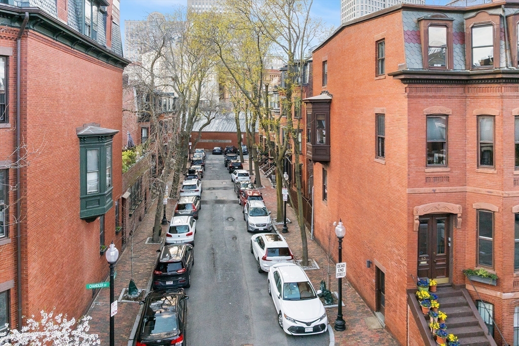 1 St Charles Street, Unit 3 Boston, MA 02116 - Photo 33 of 36