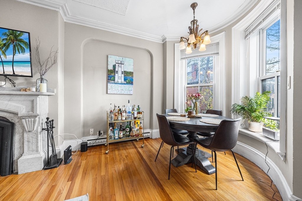 1 St Charles Street, Unit 3 Boston, MA 02116 - Photo 5 of 36