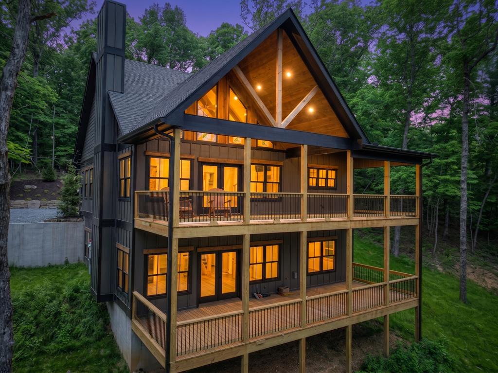 158 Spring Run Drive Blue Ridge, GA 30513 - Photo 2 of 88