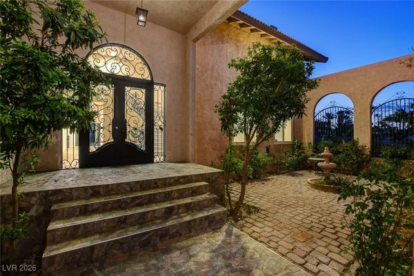 $2,275,000 | 5167 Jarom Street, Las Vegas, NV 89120