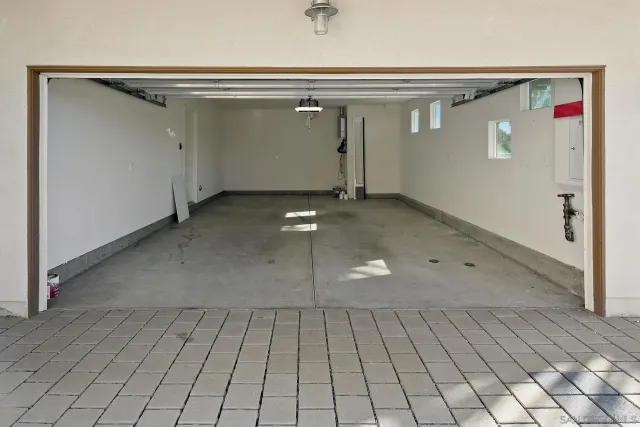 $6,250 | 1935 North Vulcan Avenue, Encinitas, CA 92024