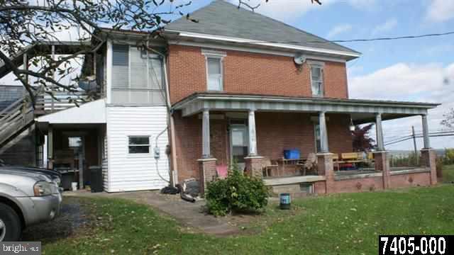 560 Carlisle Road Biglerville, PA 17307 - Photo 3 of 10 Gallery Image 3