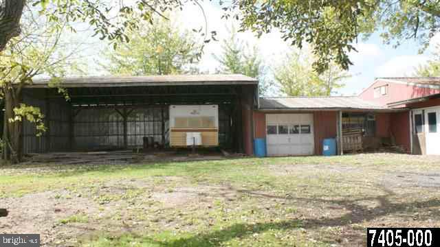 560 Carlisle Road Biglerville, PA 17307 - Photo 6 of 10 Gallery Image 6