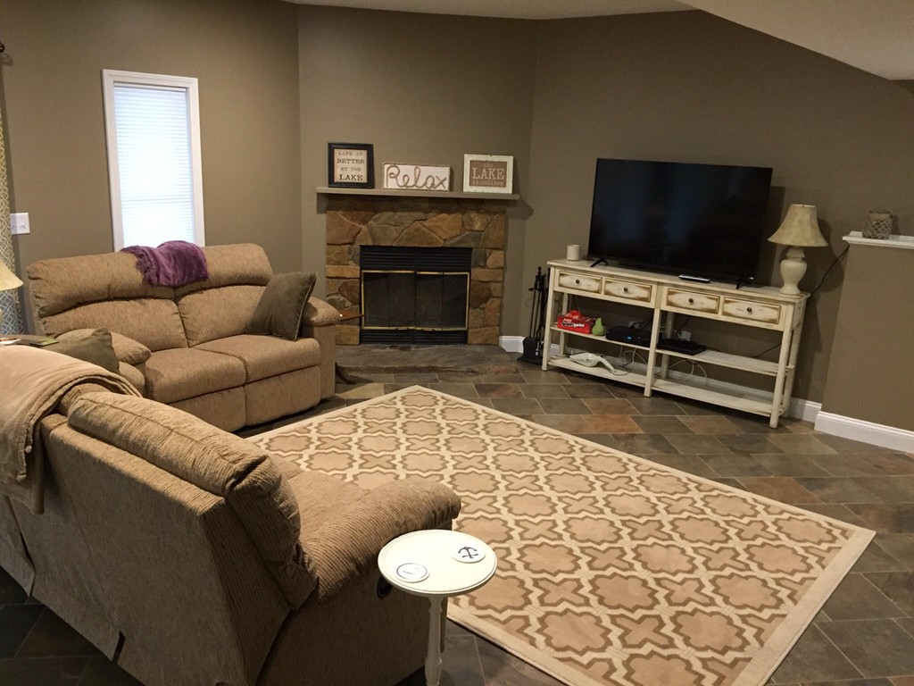 406 Treasure Island Road, Unit 406 Webster, MA 01570 - Photo 7 of 23