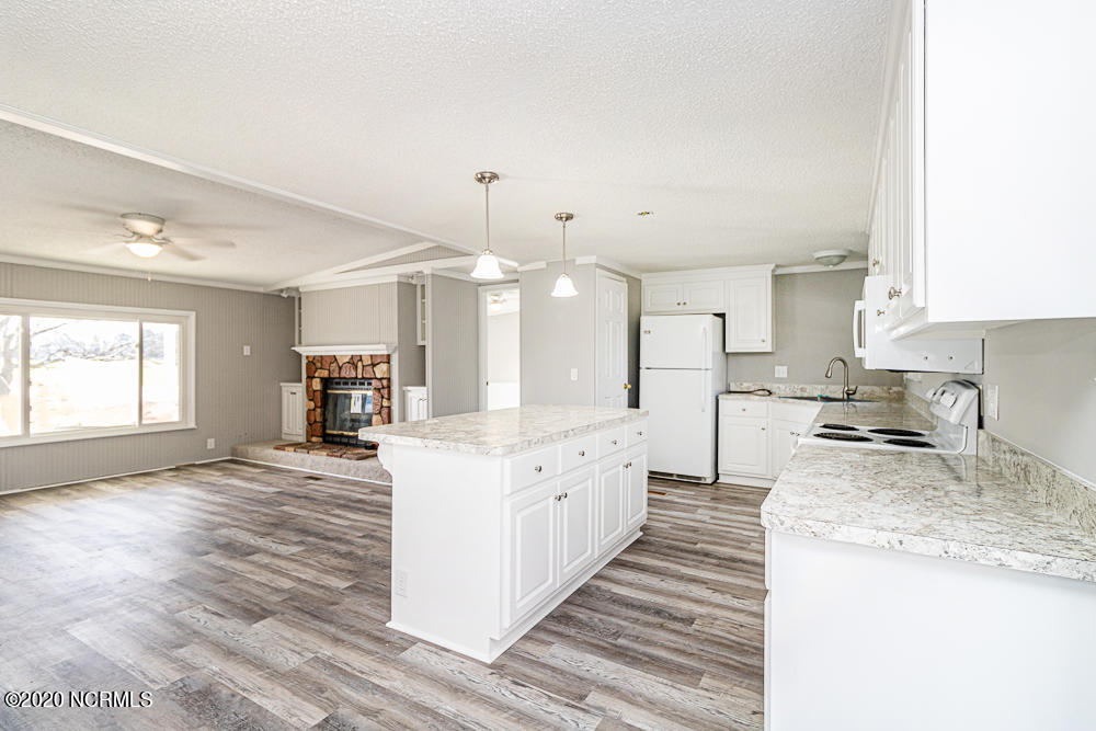 6936 Gourd Branch Road Lucama, NC 27851 - Photo 13 of 38 Kitchen