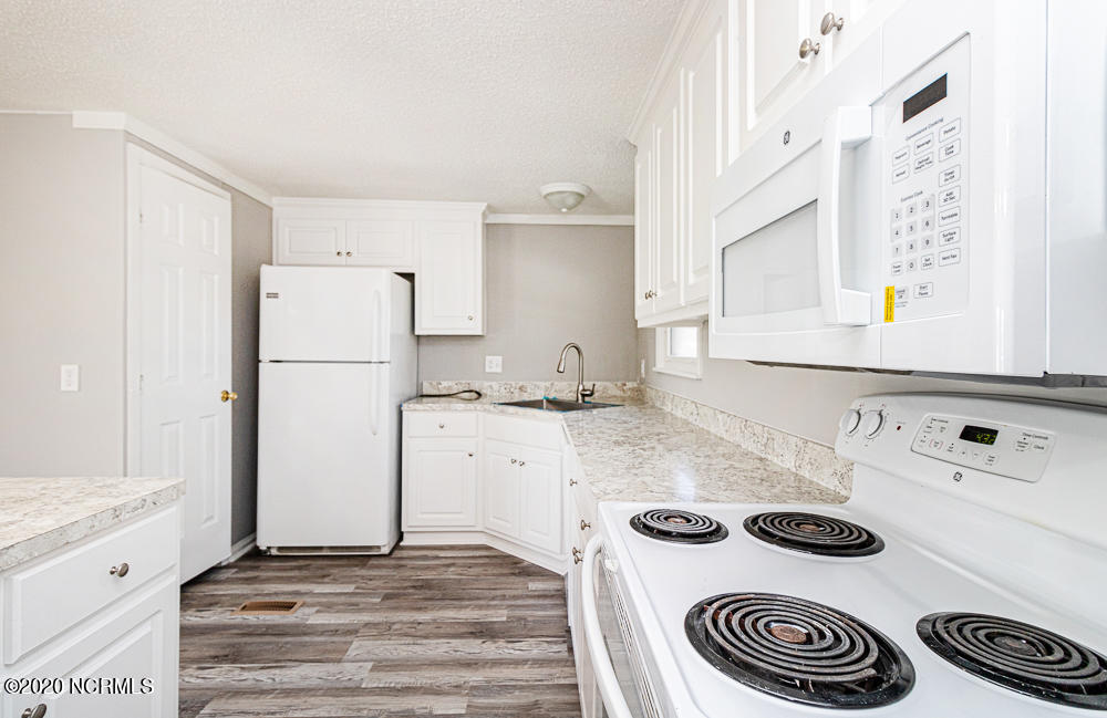 6936 Gourd Branch Road Lucama, NC 27851 - Photo 17 of 38 KItchen 5