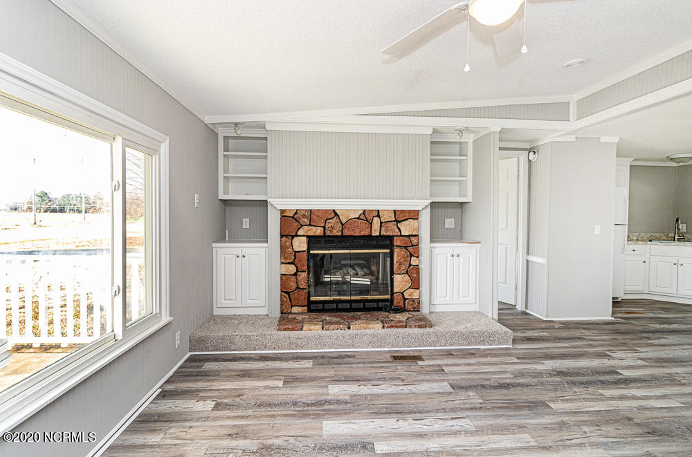 6936 Gourd Branch Road Lucama, NC 27851 - Photo 7 of 38 Great Room 2