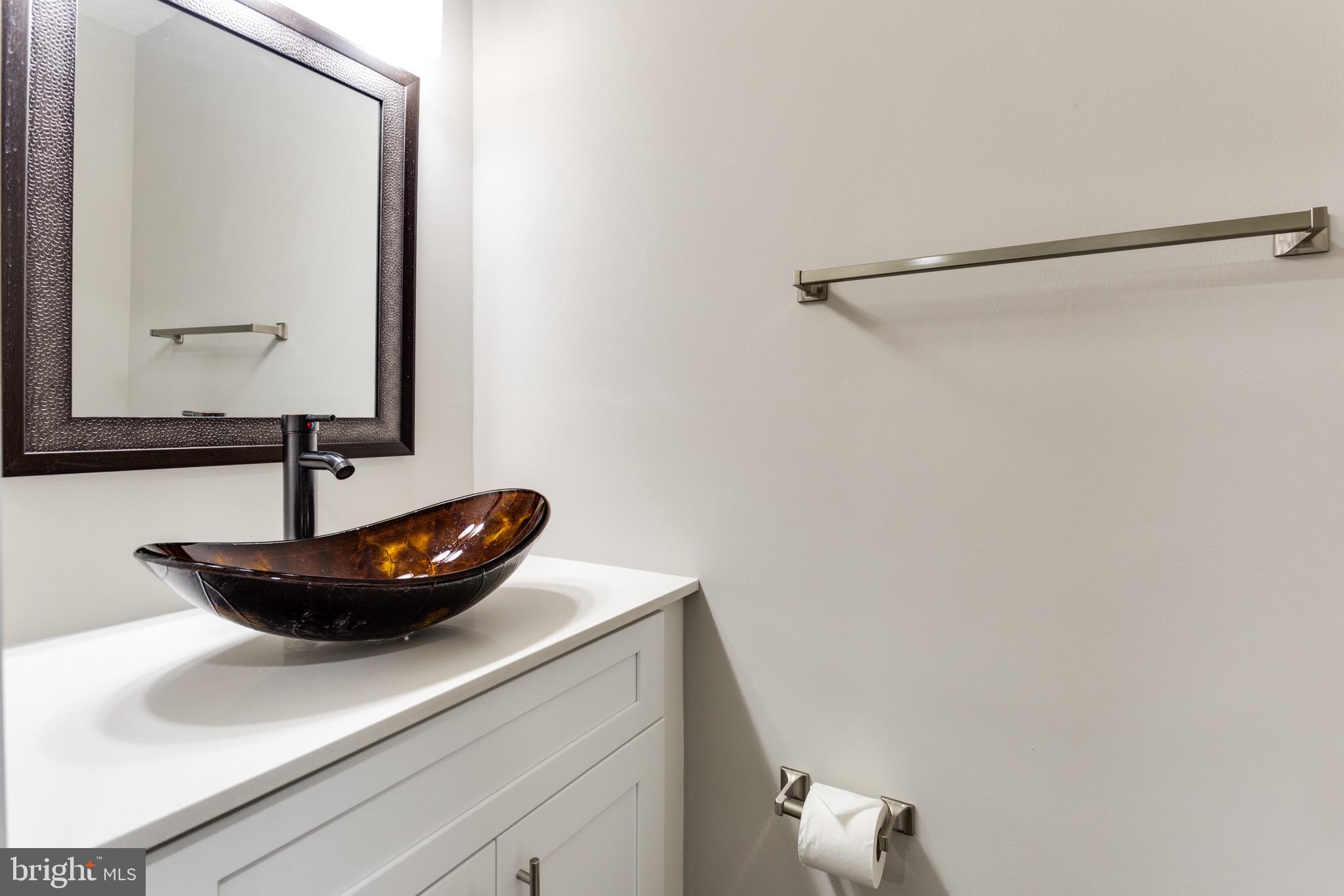 11138 Harbor Court Reston, VA 20191 - Photo 11 of 57