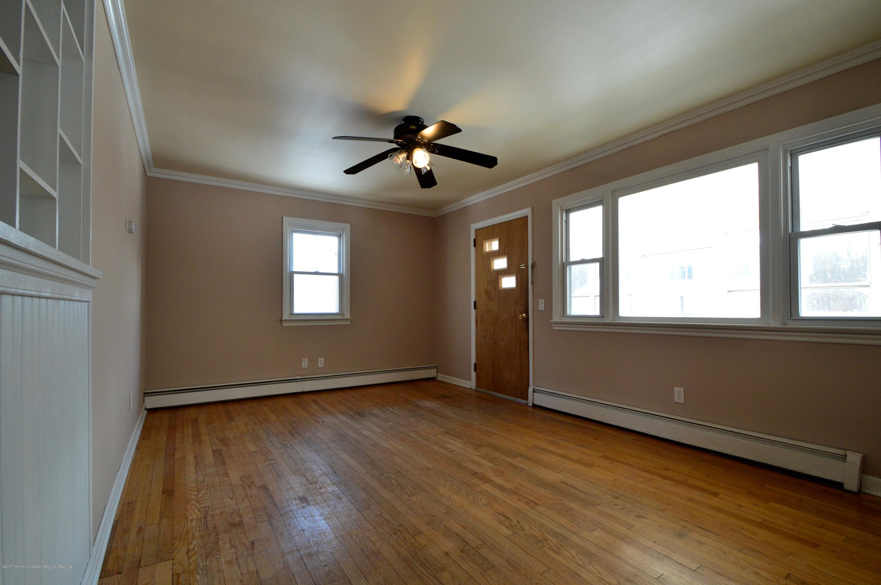 630 Ivanhoe Road Brick, NJ 08723 - Photo 4 of 13 DSC_0291
