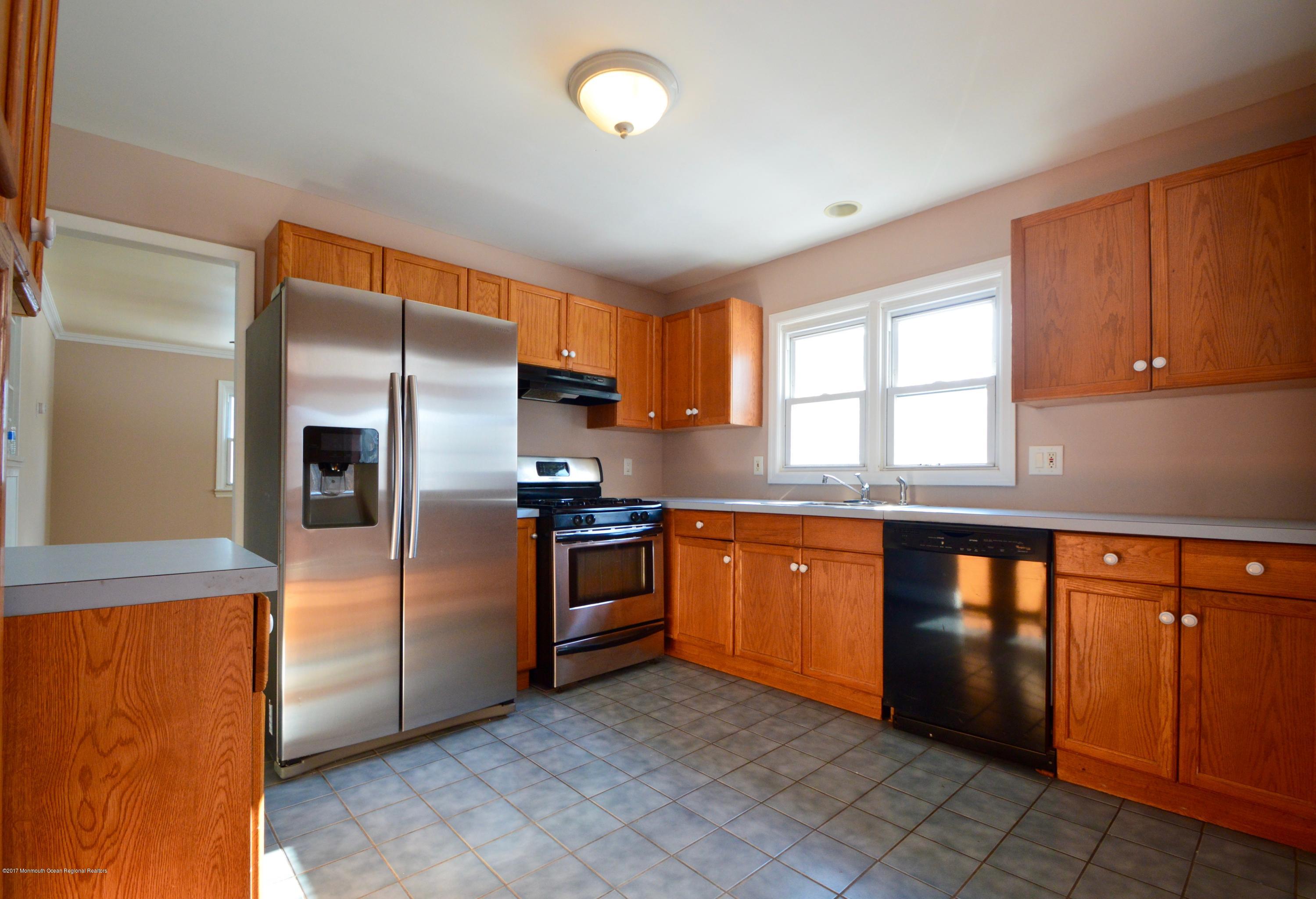 630 Ivanhoe Road Brick, NJ 08723 - Photo 7 of 13 DSC_0290