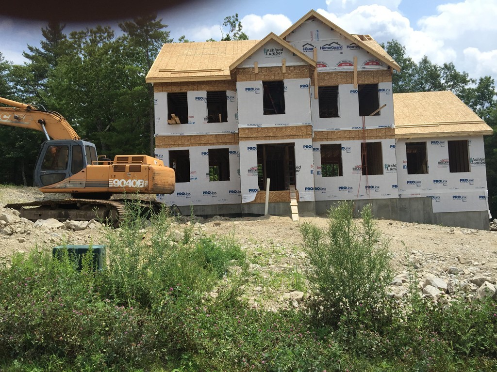 11 Mountain Laurel Road Ayer, MA 01432 - Photo 1 of 8 Gallery Image 1