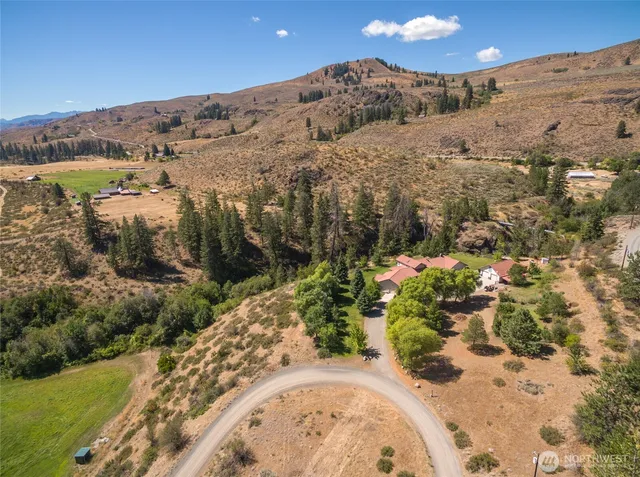 $1,199,000 | 572 B W Chewuch Road, Winthrop, WA 98862