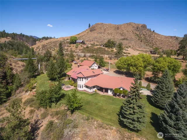$1,199,000 | 572 B W Chewuch Road, Winthrop, WA 98862