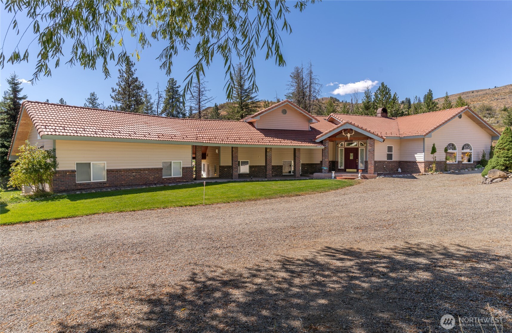 572 B W Chewuch Road Winthrop, WA 98862 - Photo 7 of 37