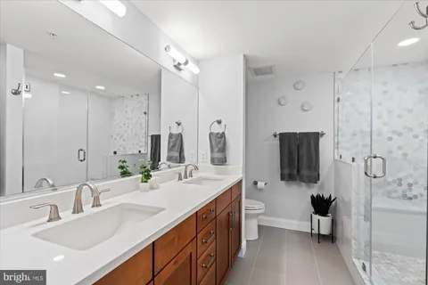$695,000 | 525 North Fayette Street, Unit 223, Alexandria, VA 22314