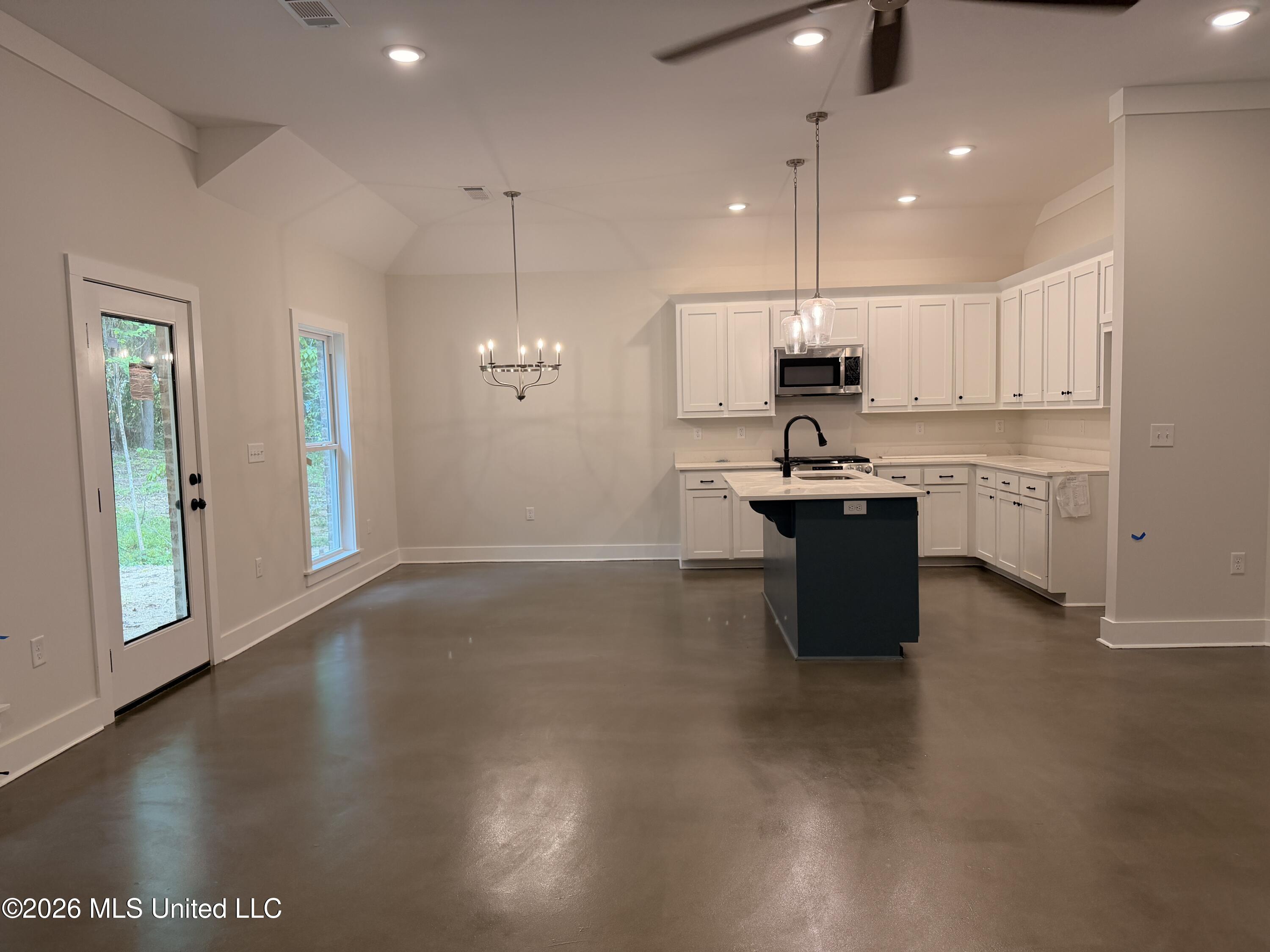 192 Lake Harbor Road Brandon, MS 39047 - Photo 18 of 24 IMG_2818