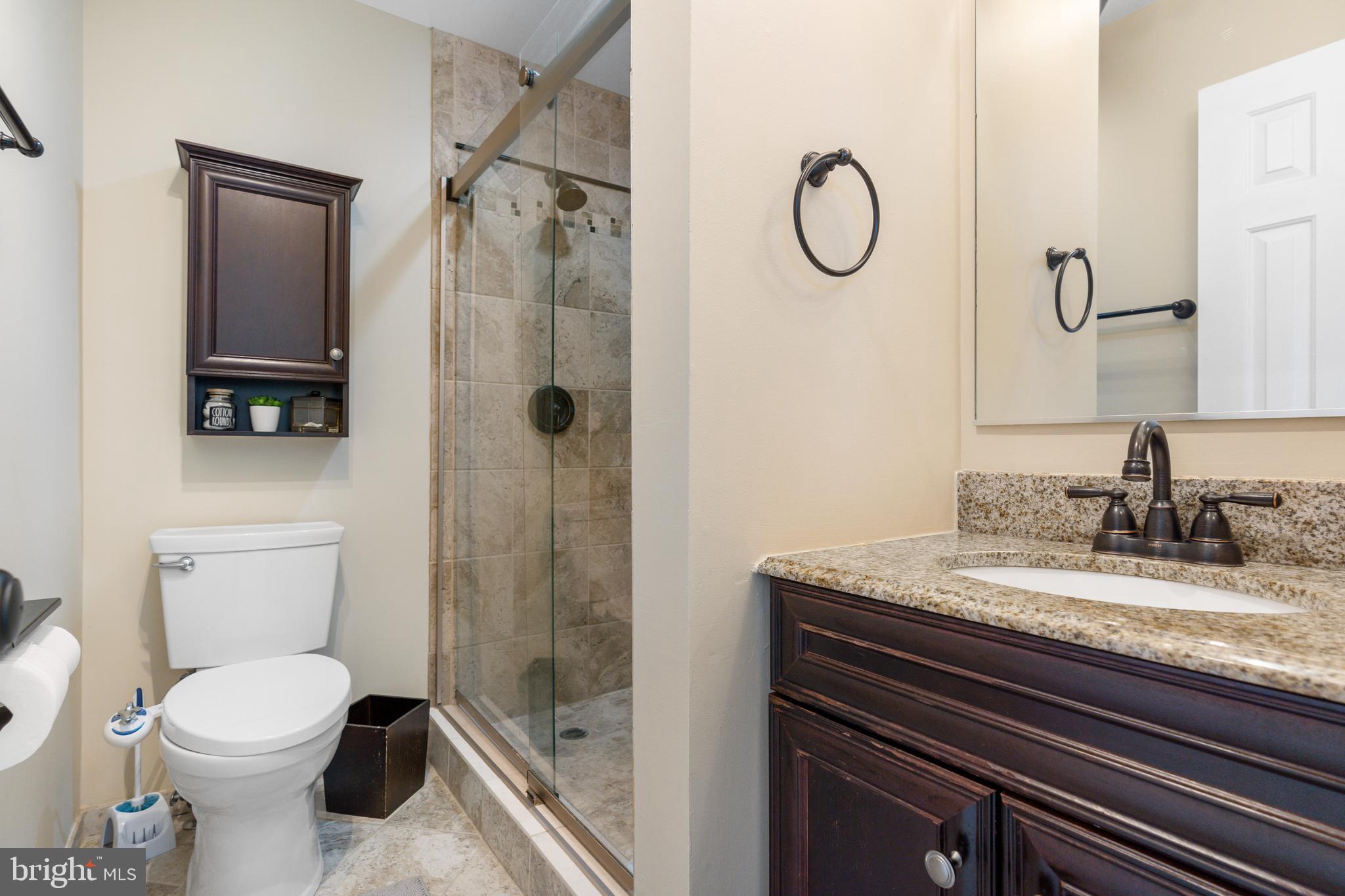 6598 Allen Road Sykesville, MD 21784 - Photo 20 of 46 Primary's Ensuite Bathroom