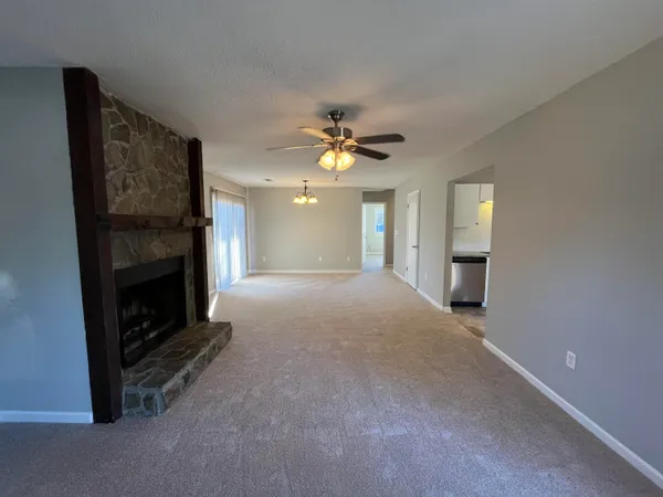 $1,900 | 104 Sapling Court, Moncks Corner, SC 29461