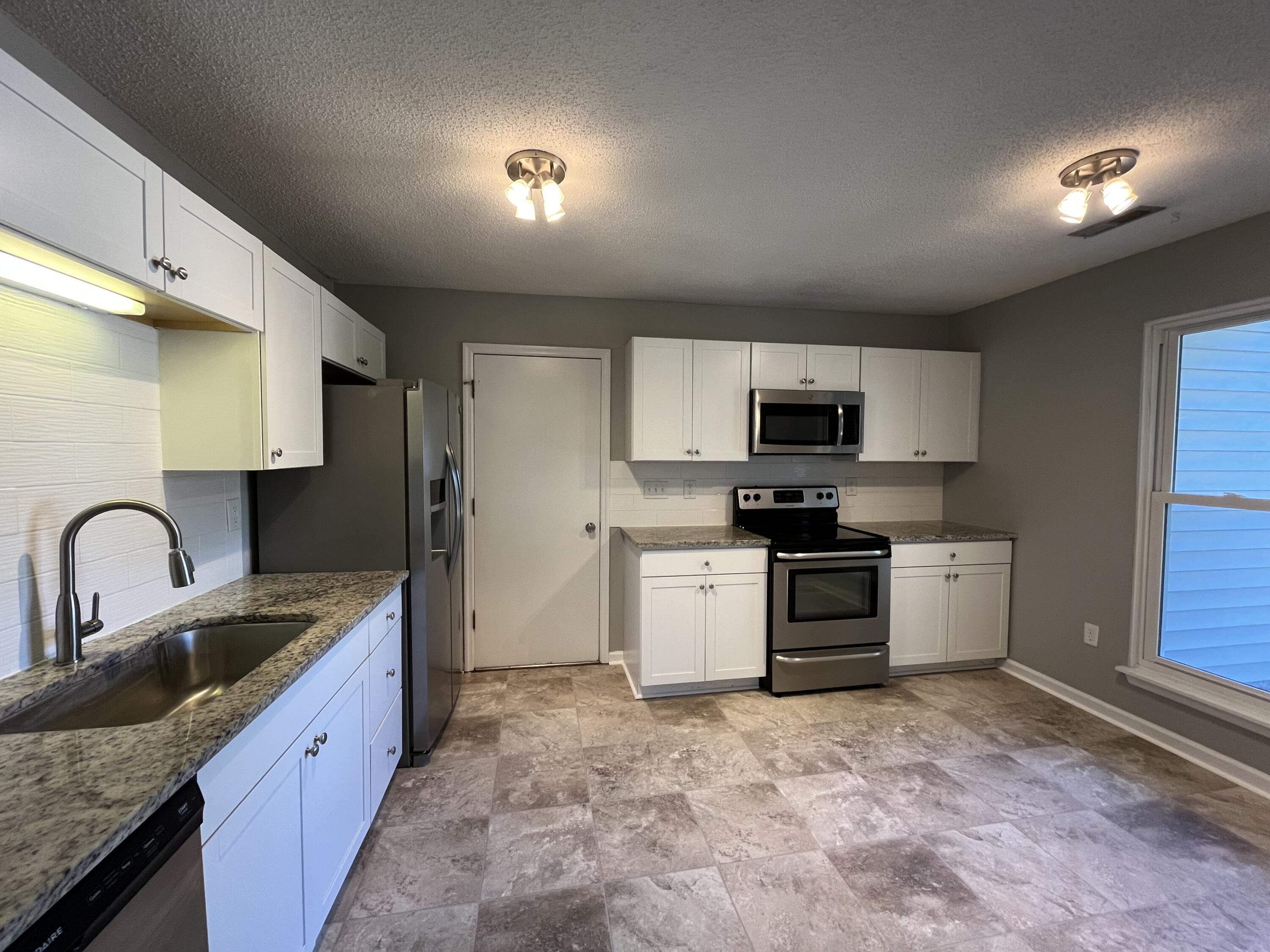 104 Sapling Court Moncks Corner, SC 29461 - Photo 5 of 13 104.4