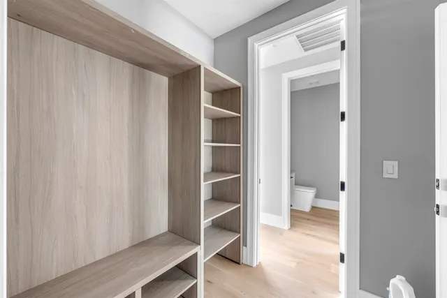 a bathroom with a toilet