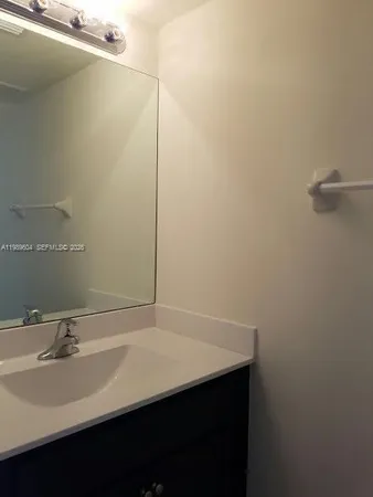 $2,900 | 9205 West 33rd Way, Unit 9205, Hialeah, FL 33018