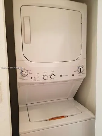 $2,900 | 9205 West 33rd Way, Unit 9205, Hialeah, FL 33018