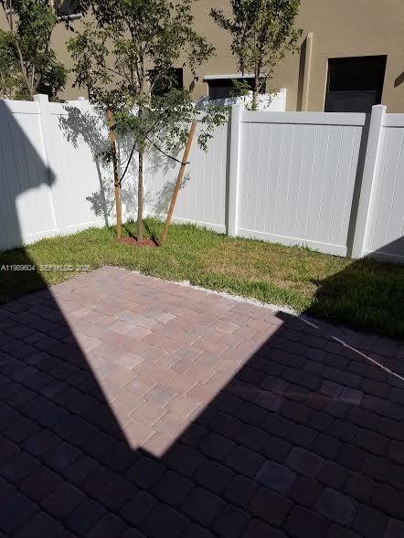 9205 West 33rd Way, Unit 9205 Hialeah, FL 33018 - Photo 29 of 30