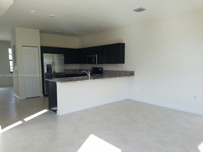 9205 West 33rd Way, Unit 9205 Hialeah, FL 33018 - Photo 7 of 30