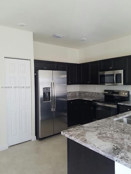 9205 West 33rd Way, Unit 9205 Hialeah, FL 33018 - Photo 9 of 30