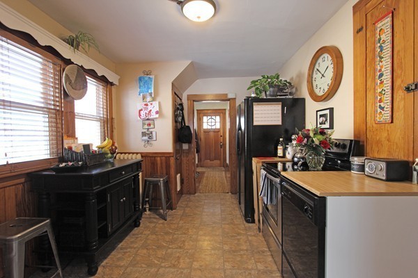 64 Elmlawn Road Braintree, MA 02184 - Photo 10 of 19 Gallery Image 10