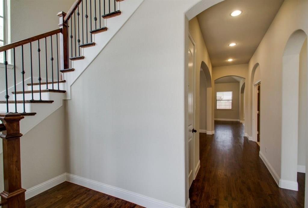 421 Prairie Run Aledo, TX 76008 - Photo 8 of 19