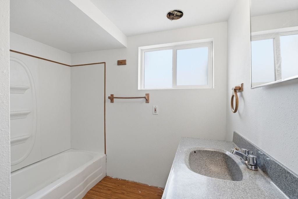 160 Southwest Creston Avenue Creston, WA 99117 - Photo 9 of 31