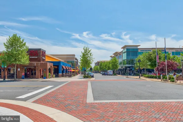 $499,999 | 43662 McDowell Square, Leesburg, VA 20176