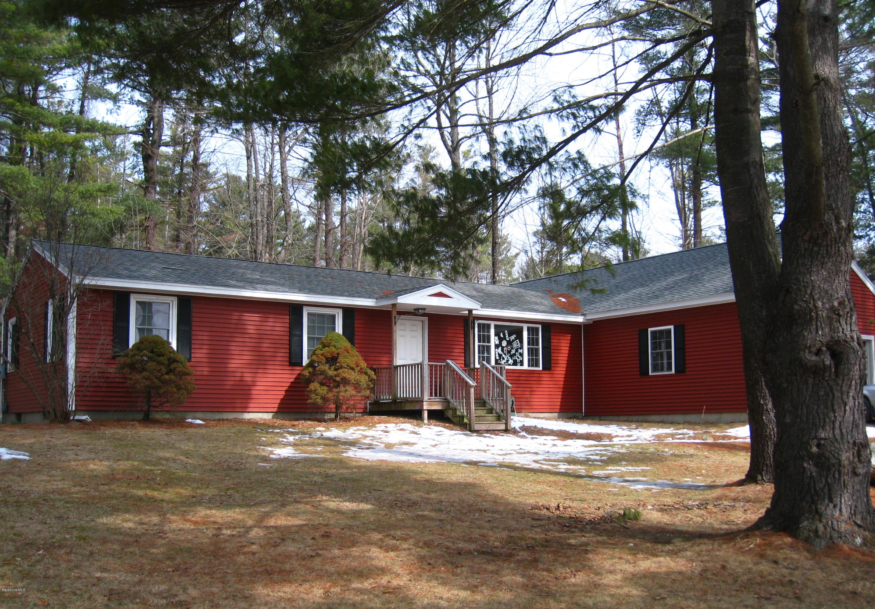 3 Dehon Road Great Barrington, MA 01230 - Photo 2 of 8 Front